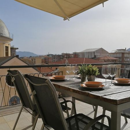 Casa Bartelli - Ceriale Apartment ภายนอก รูปภาพ